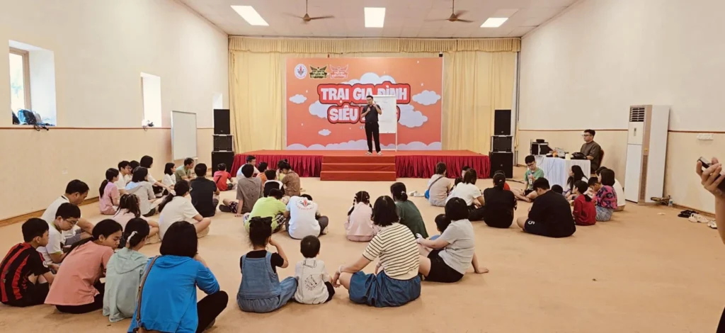 Hành Trình Kết Nối Trái Tim: Diễn Giả Nguyễn Thế Việt Và 40 Gia Đình Tại “Trại Gia Đình”
