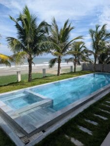 Báo giá địa điểm du lịch Nha Trang Bãi Dài Nha Trang 2 phòng ngủ: So sánh 4 thiên đường nghỉ dưỡng - thông tin du lịch nha trang
