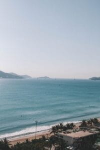 Kinh nghiệm thuê căn hộ dịch vụ ở Nha Trang view biển giá tốt và an toàn - Trải Nghiệm Nha Trang Giá Tốt Nhất