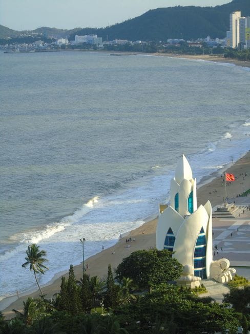 Review cẩm nang du lịch Nha Trang trung tâm Nha Trang giá rẻ: Lịch trình chi tiết từ A-Z