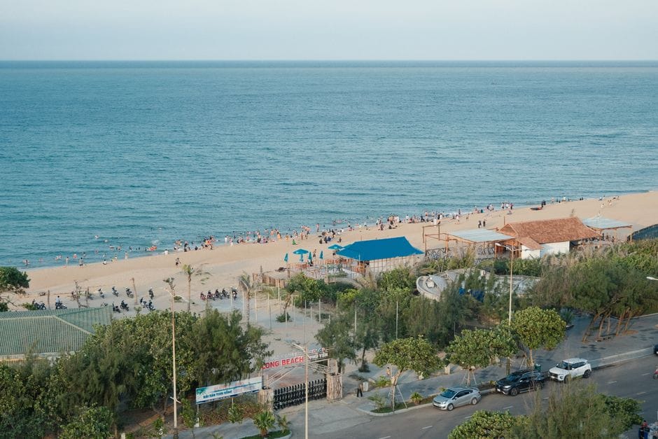 Top căn hộ view biển trung tâm Nha Trang: So sánh vị trí, kiến trúc và tiềm năng đầu tư - thông tin du lịch nha trang